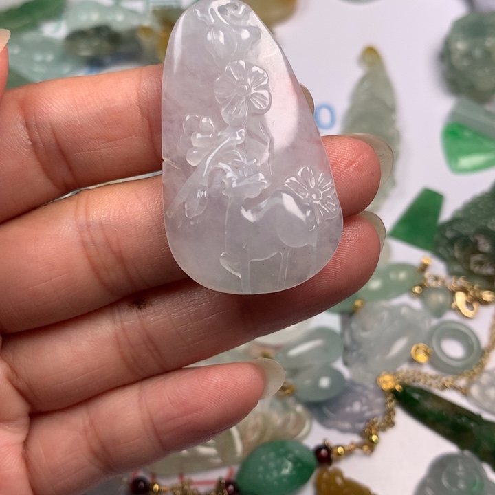 翡翠未镶嵌颈饰翡翠