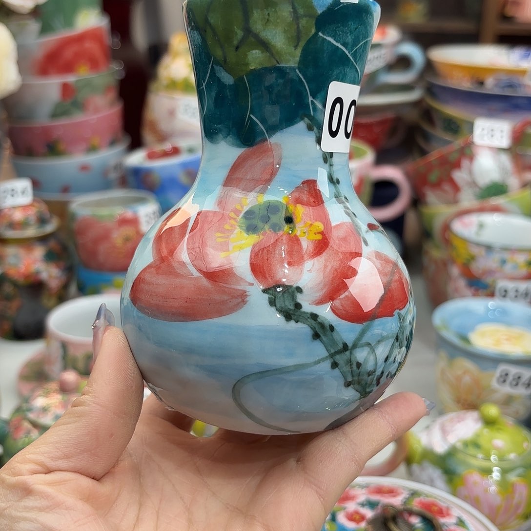 瓷片我的好友是他女朋友和女朋友一起