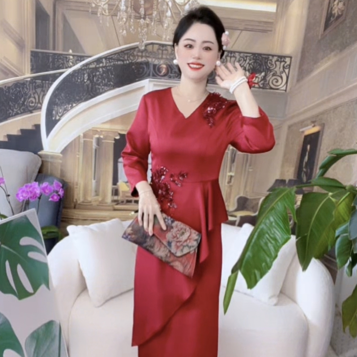 高档妈妈婚宴礼服洋气修身连衣裙喜婆婆可穿