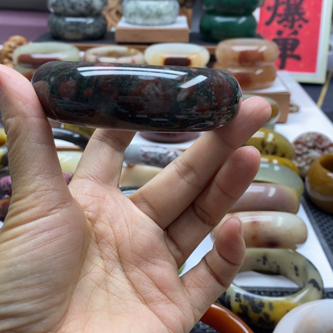 ℳ***࿐石英岩玉手镯未镶嵌