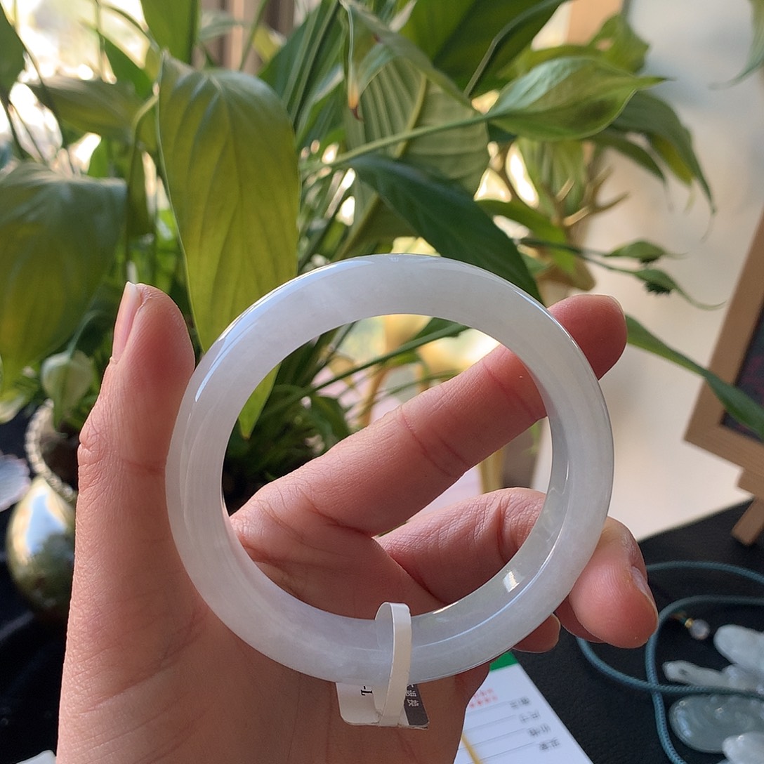 翡翠未镶嵌手镯天然翡翠手镯