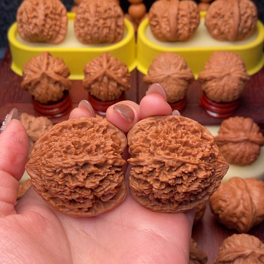 把件文玩核桃42原装老树 满天星