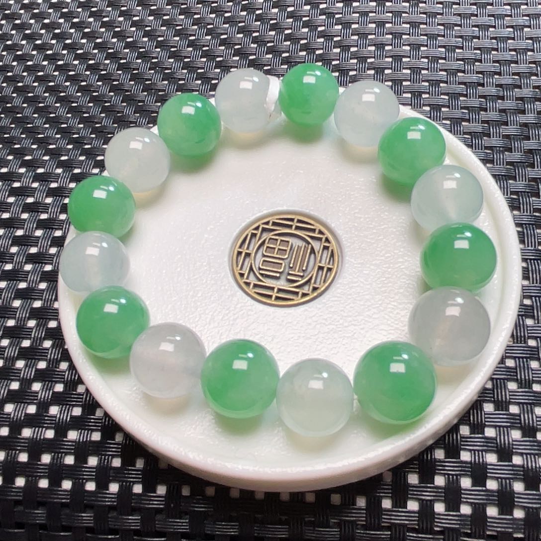 翡翠吊坠(不含链)未镶嵌卡12.5