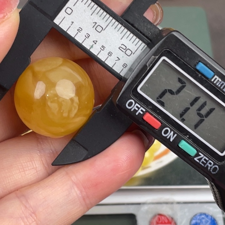 琥珀裸石未镶嵌微瑕1481