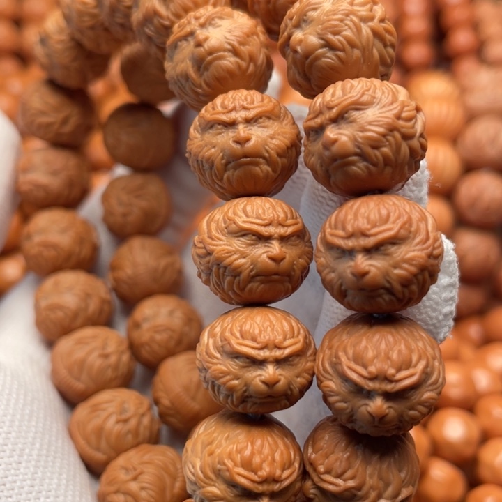 猴头核桃吊坠独****）斗战胜佛