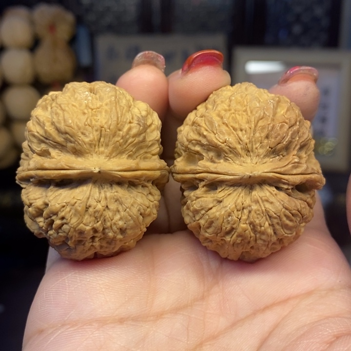 吊坠文玩核桃42铁绣球