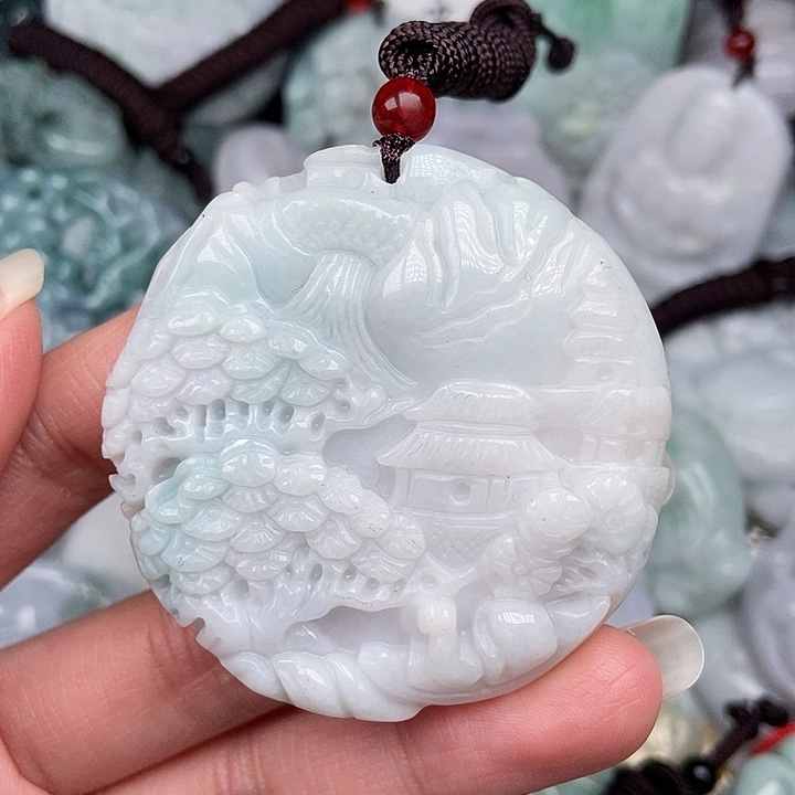 颈饰未镶嵌翡翠翡翠