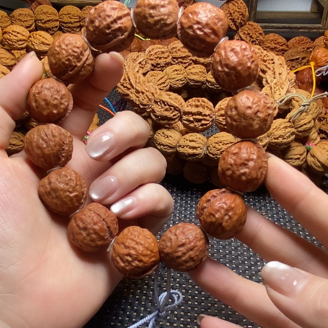 手串文玩核桃铁皮纹