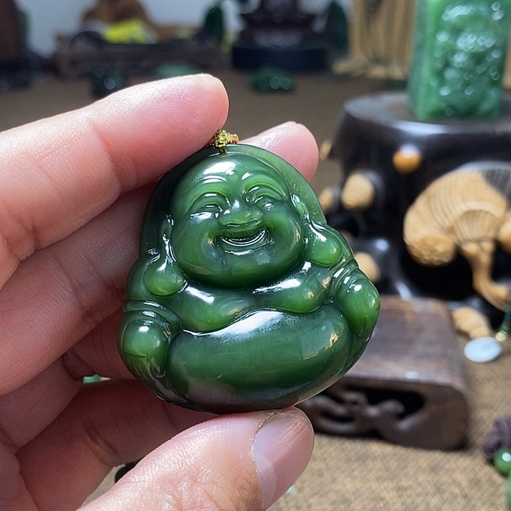 科***练和田玉（碧玉）未镶嵌颈饰