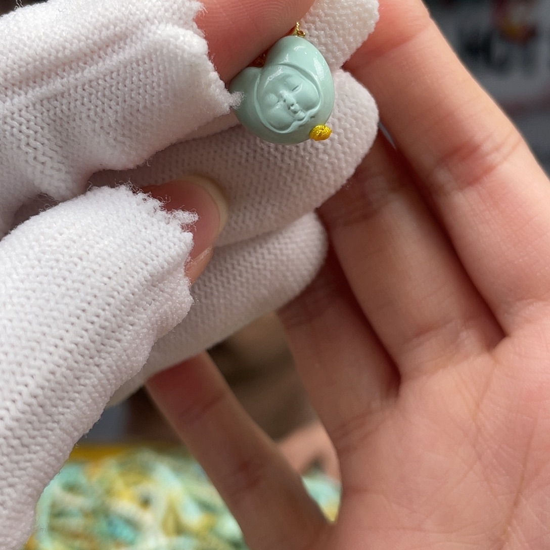 绿松石未镶嵌挂件