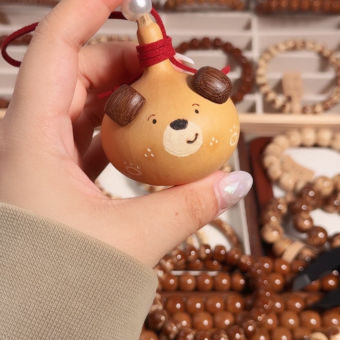 小***明小熊葫芦挂件52.5mm