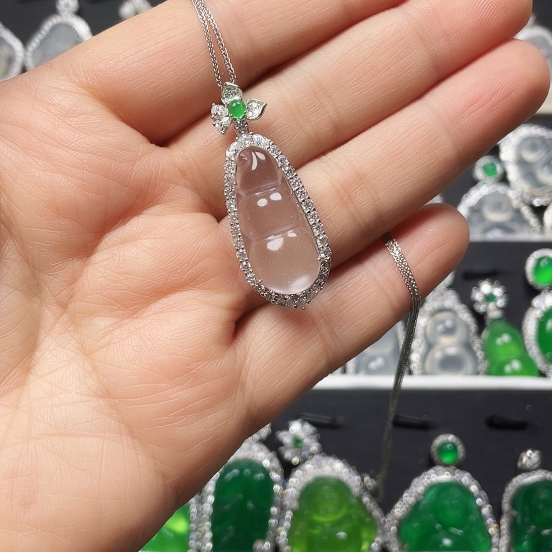 石英质玉颈饰银S925镶嵌