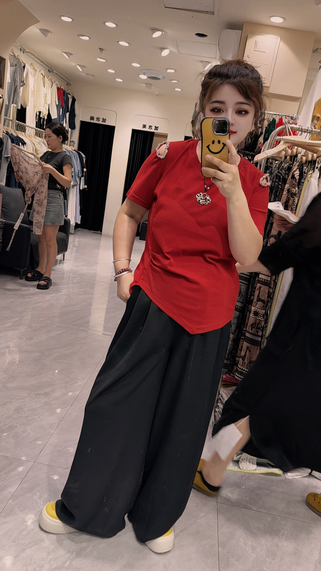 泡泡糖家大码漏肩短袖7122