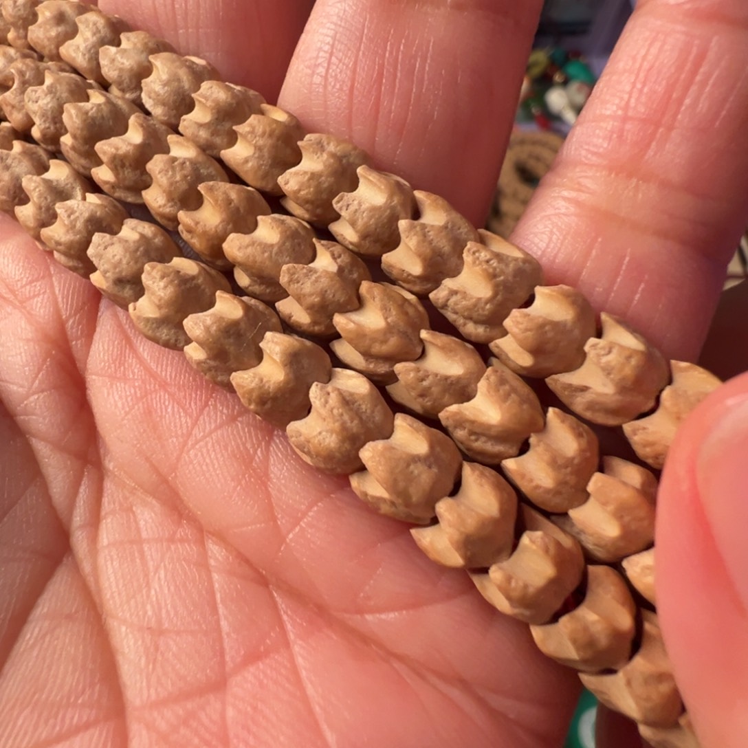 吊坠柏香籽/百香籽龙爪