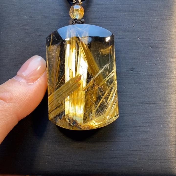 用***9未镶嵌颈饰发晶高品质钛晶平安无事牌吊坠