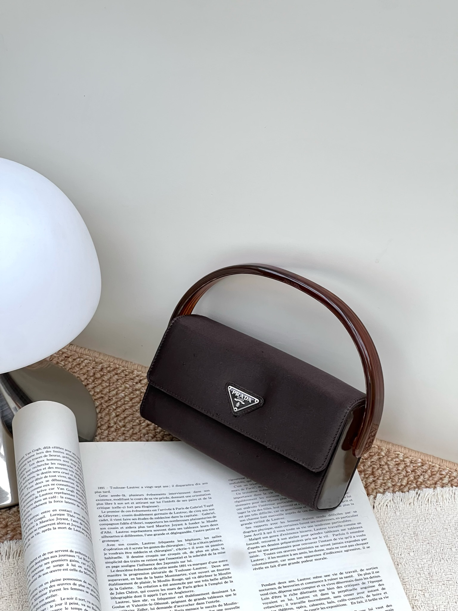 95新 Prada/普拉达 觅时/缎面亚克力盒子/113704