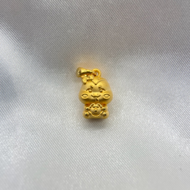 足金饰品/祥云小蛇/1.51/1A5A0643/h