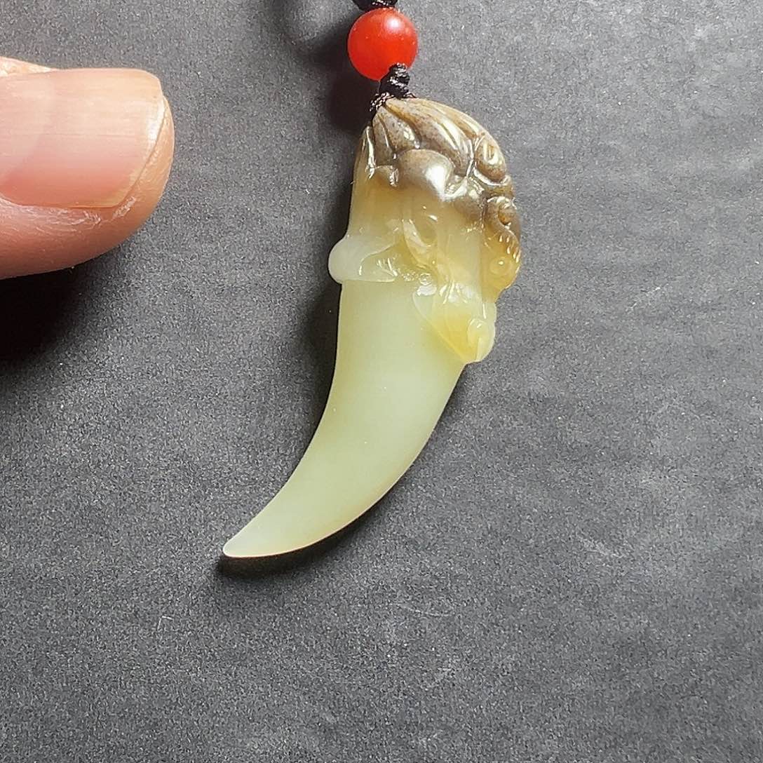 和田玉吊坠未镶嵌和田玉