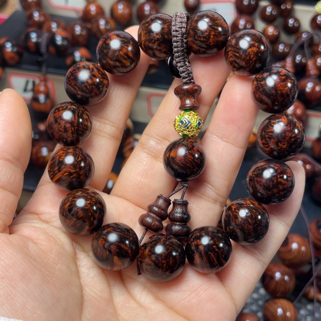 否***来花梨木类1.5得爆满龙鳞瘤疤