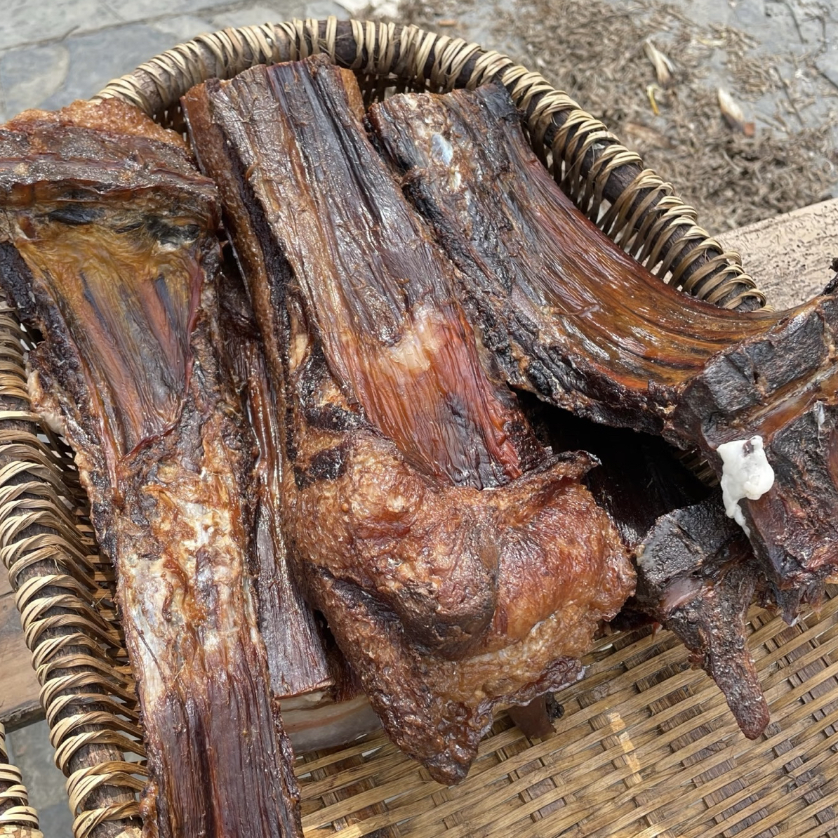 恩施特产正宗柴火烟熏前腿五花肉老腊肉风味好吃肥瘦可选