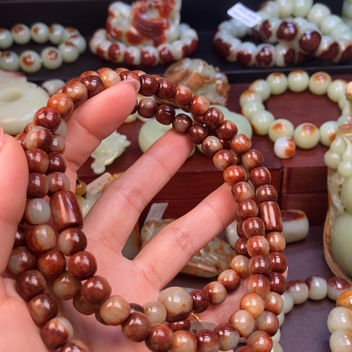 侨***外岫岩河磨玉（透闪石质玉）未镶嵌手链