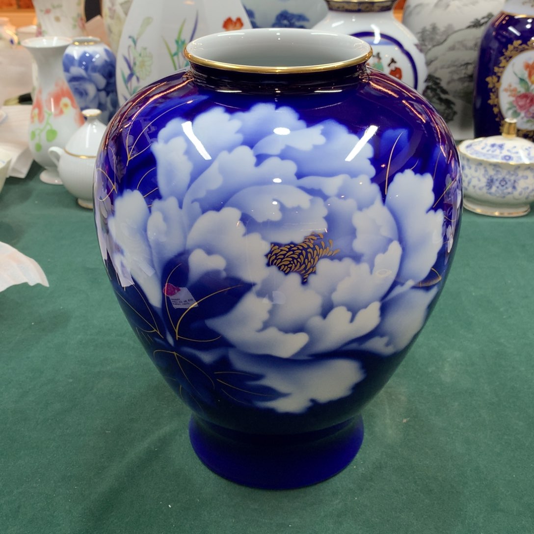 摆件全是大漂亮瓷器啊美美哒