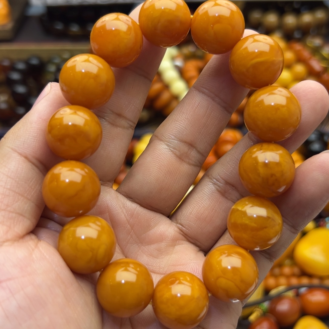 琥珀珠宝奇石未镶嵌