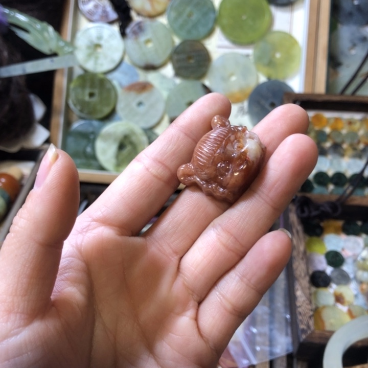 岫玉岫玉挂件未镶嵌