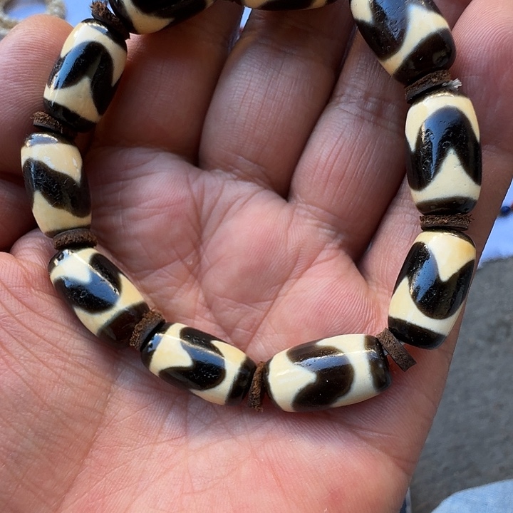 无非金属牙牙手串
