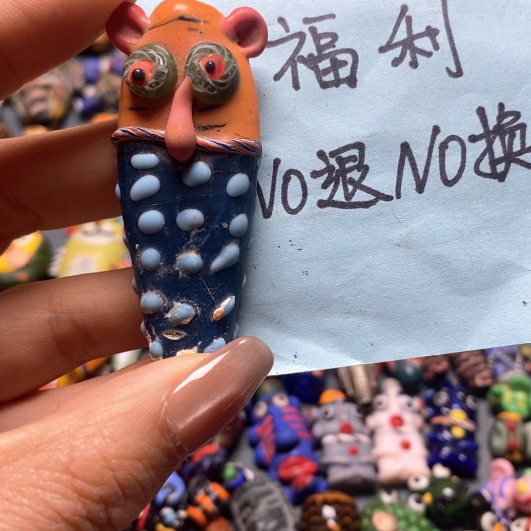 琉璃颈饰印度尼西亚猫头鹰