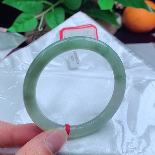 翡翠手镯未镶嵌    圆条53