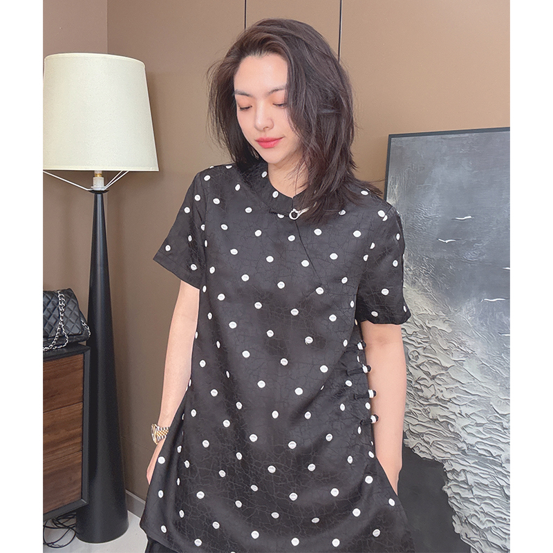 欧韩童话【刺绣】新款盘扣时尚气质国风盘扣波点暗纹国风上衣70031