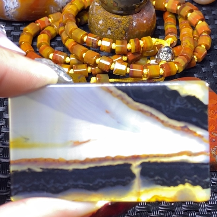 玛瑙/玉髓颈饰未镶嵌天*