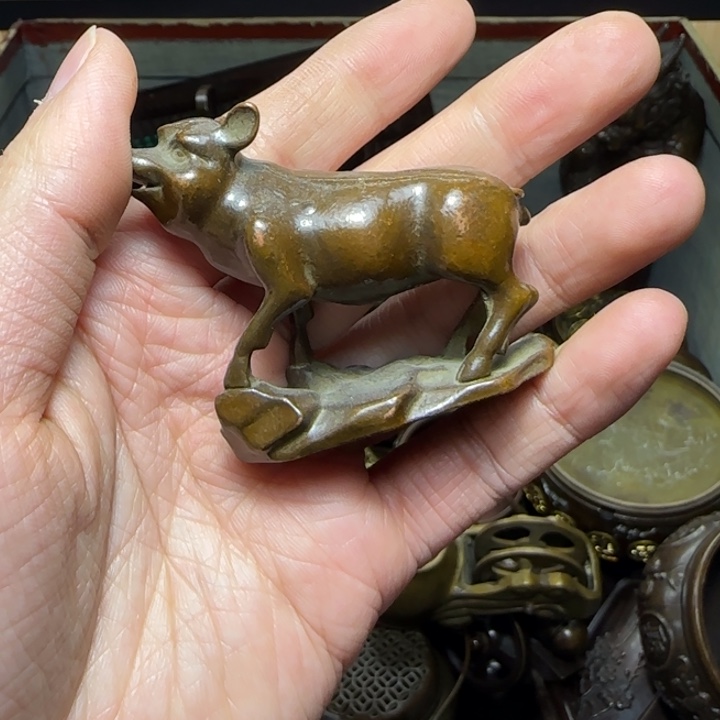 铜器把玩摆件链接