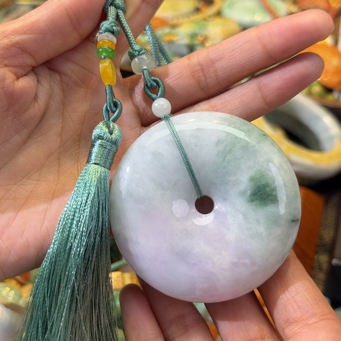 翡翠颈饰未镶嵌待编款