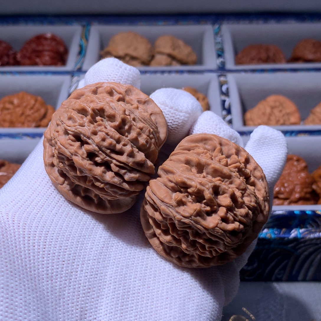 文玩核桃把件四座楼5063