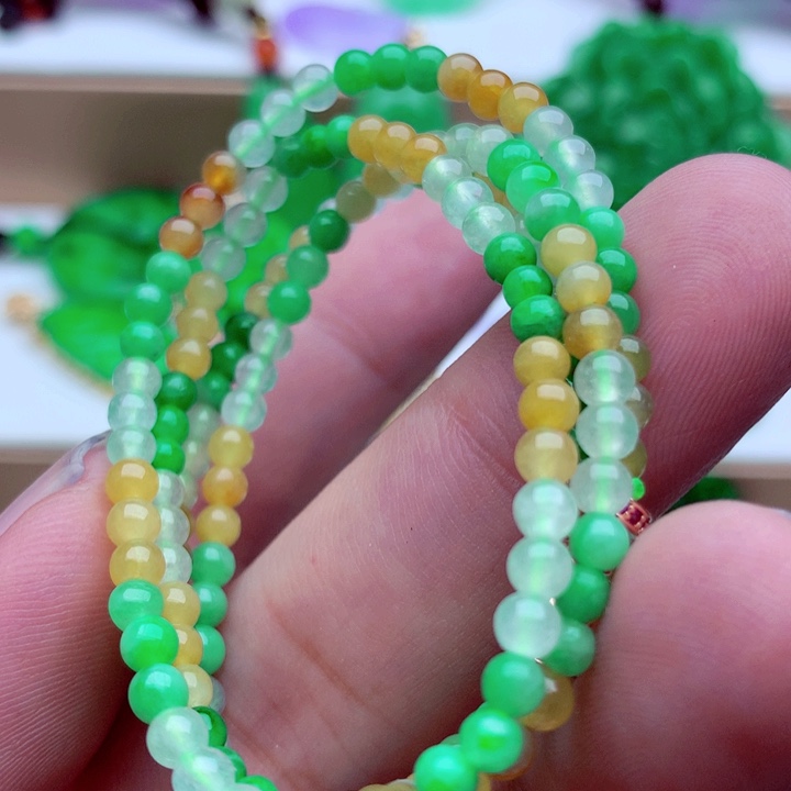 翡翠未镶嵌毛衣链