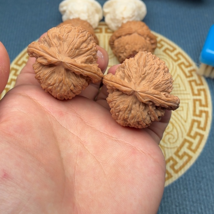 吊坠文玩核桃全品大闷白