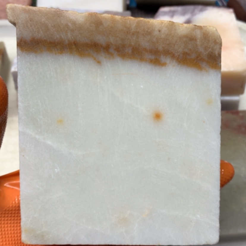 【闪购商品】未镶嵌手镯石英岩玉冰底黄熊草花