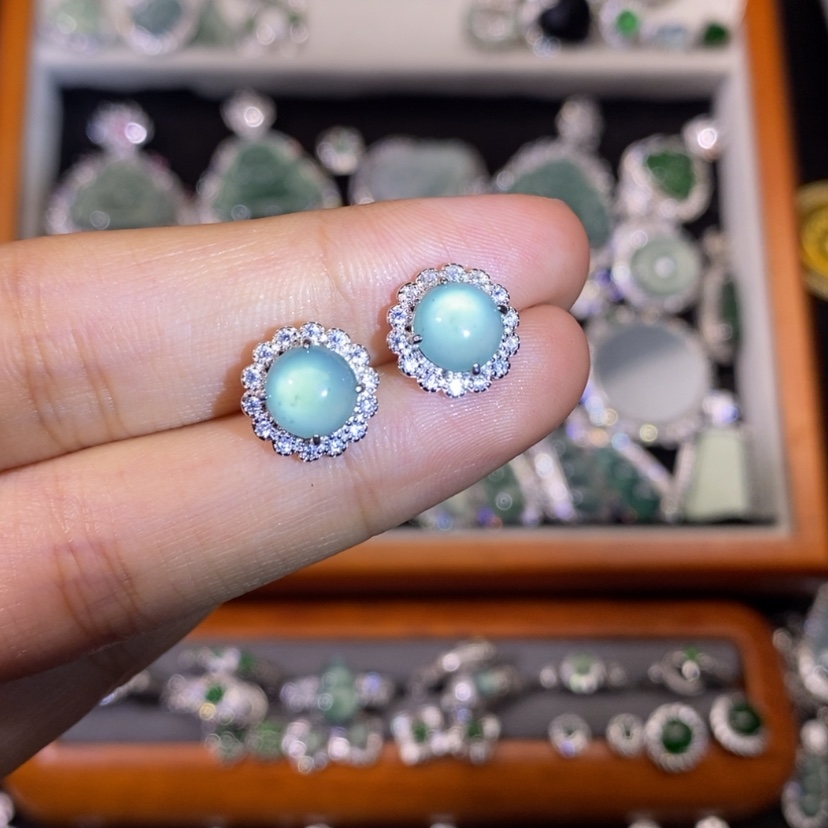 【闪购商品】翡翠颈饰未镶嵌天然