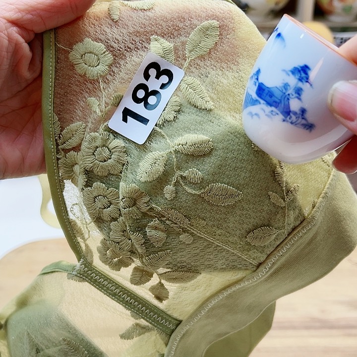 458998889988988888999