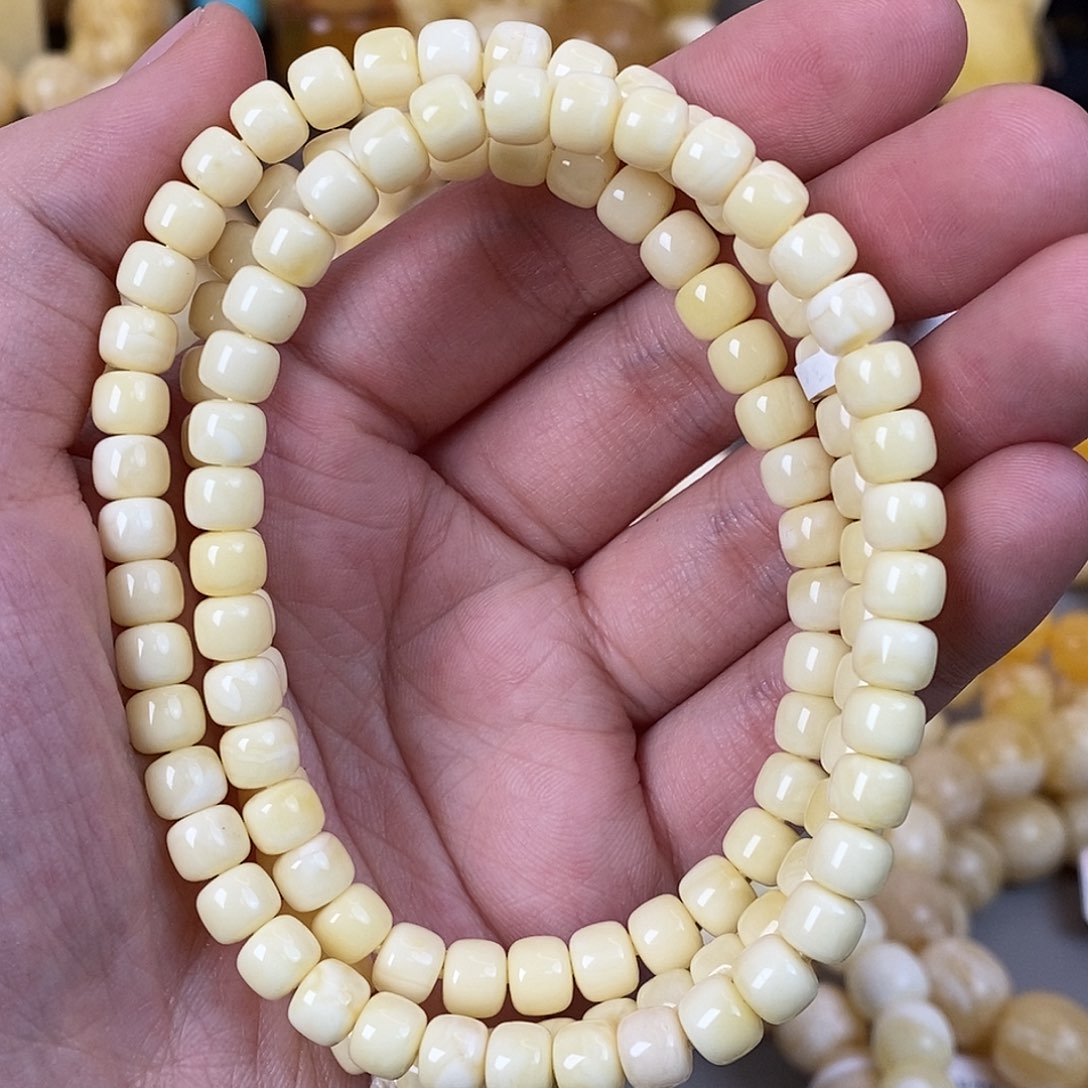 蜜蜡未镶嵌珠宝奇石6.6mm