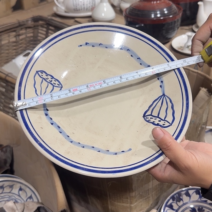 库存微瑕手绘盘子一个