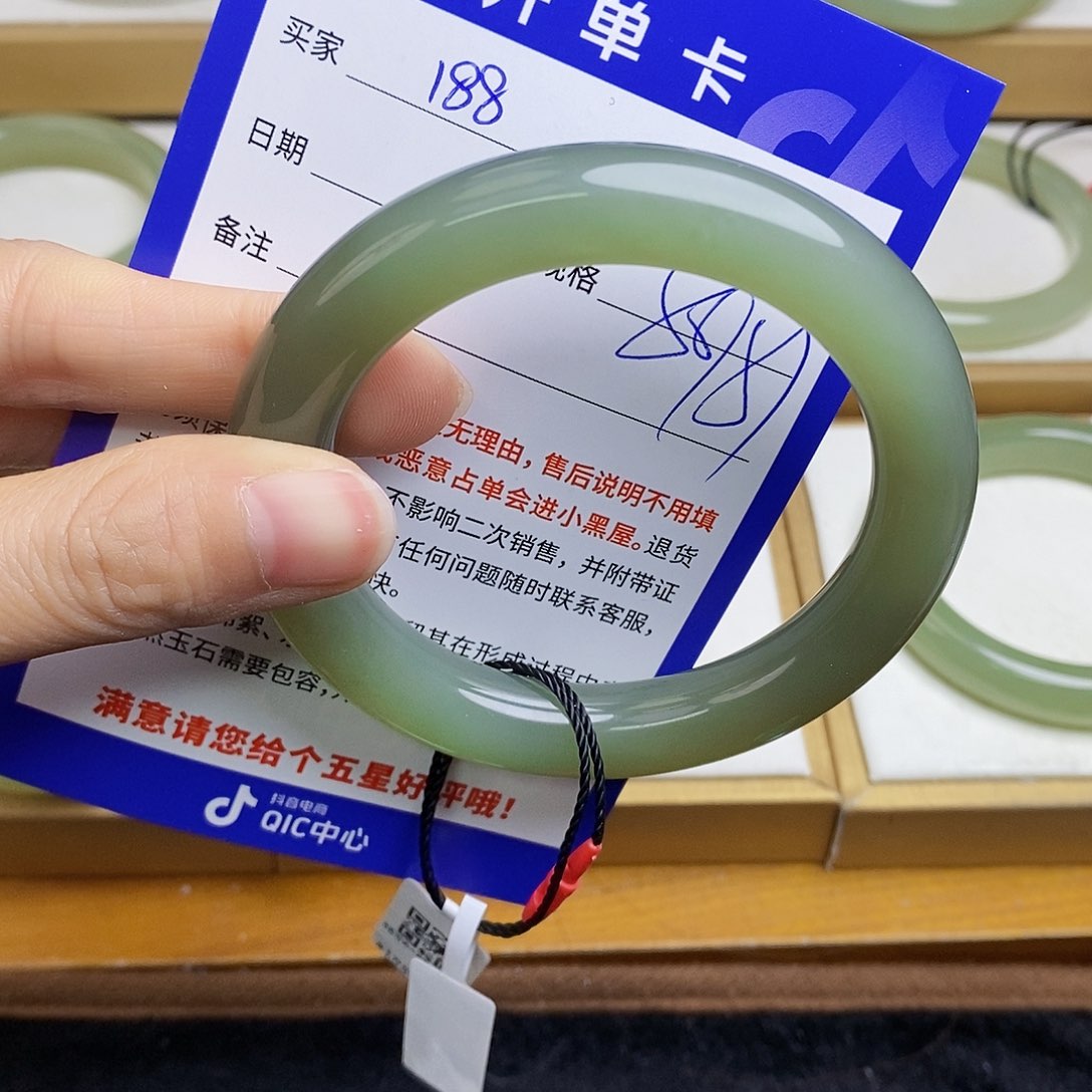 和田玉手镯未镶嵌sy