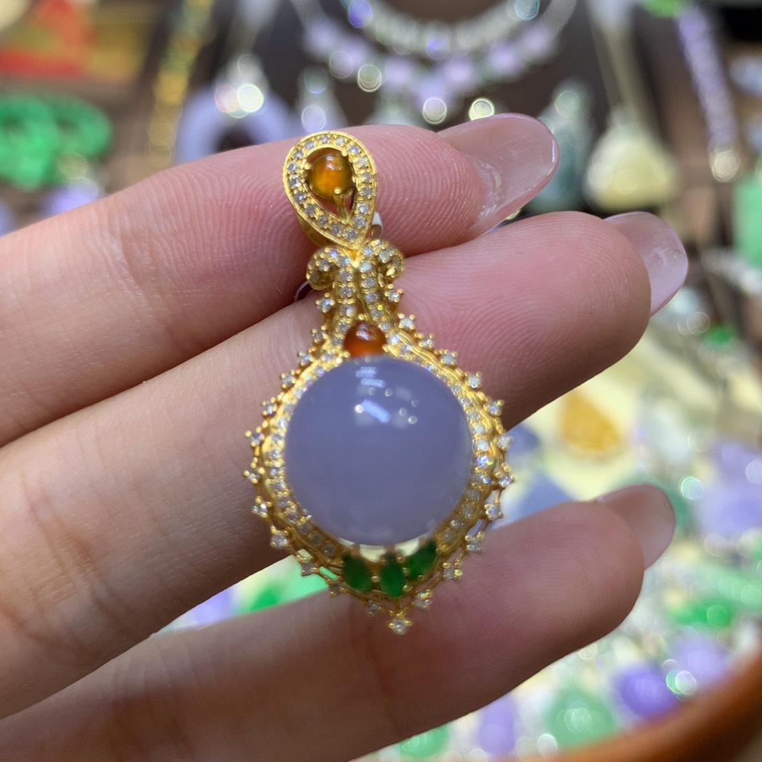 【闪购商品】翡翠18K金镶嵌颈饰翡翠