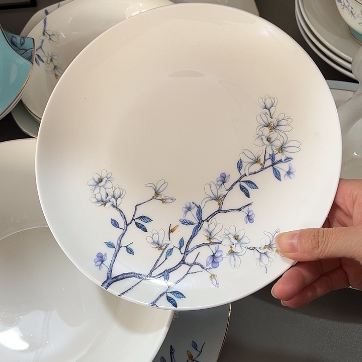 瓷片微瑕骨瓷月光盘一个玉兰