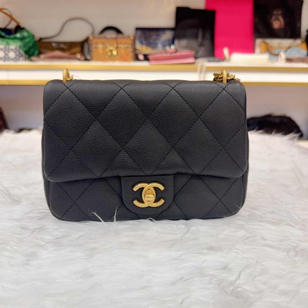 99新 Chanel/香奈儿 爱心金球方胖子黑色，芯片款