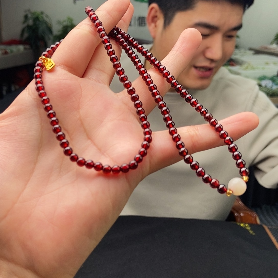 颈饰未镶嵌石榴石颜色多样性发拍一发一