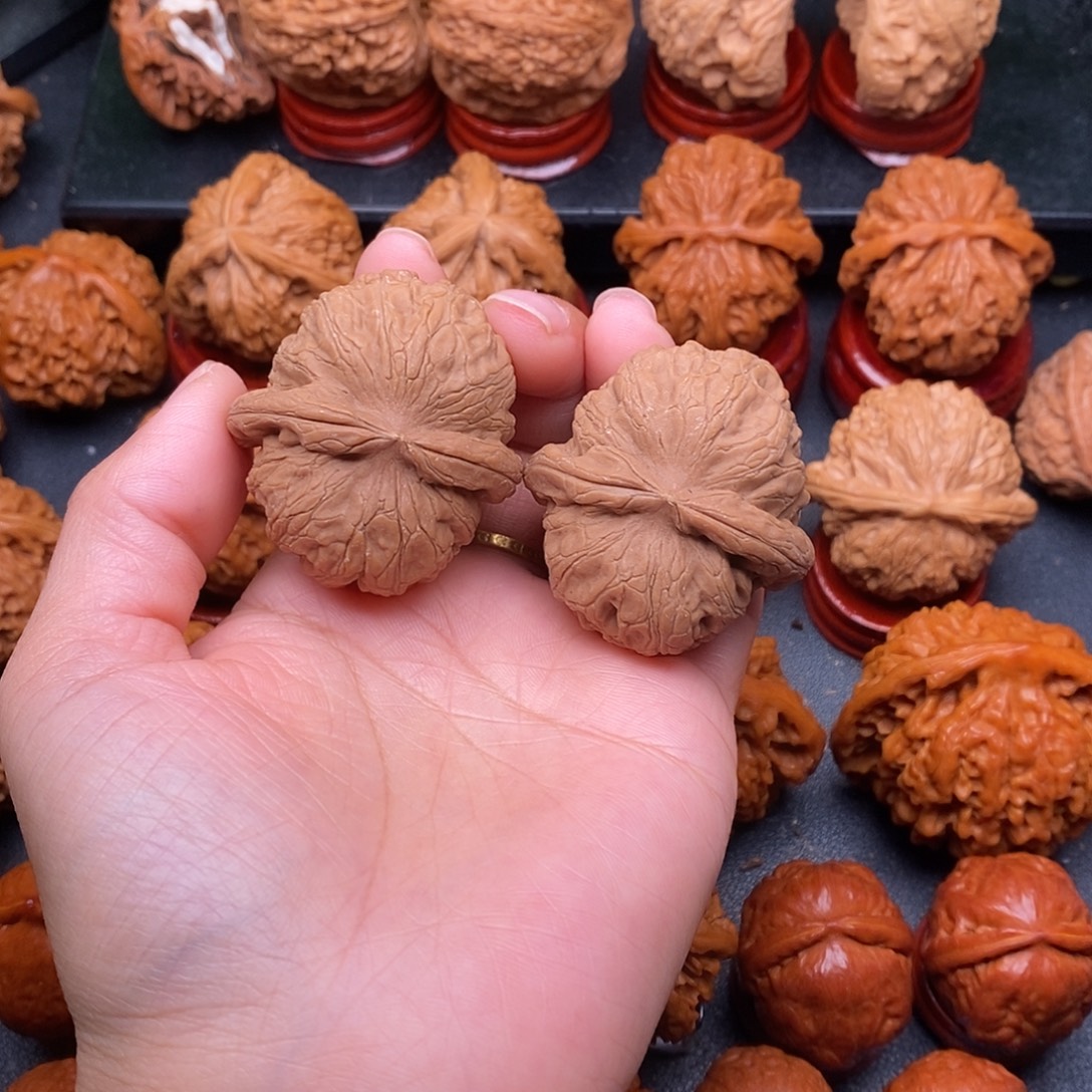 文玩核桃把件43平谷元宝