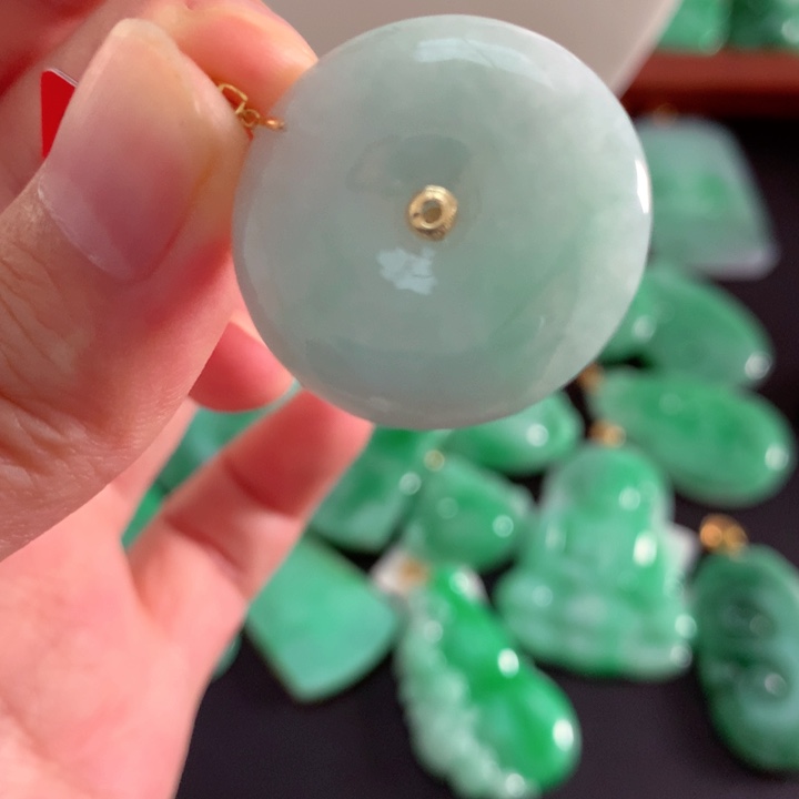翡翠18K金镶嵌吊坠(不含链)